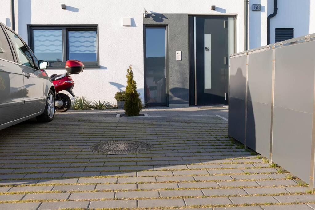 Ferienwohnung-Weinstadt Ngoại thất bức ảnh