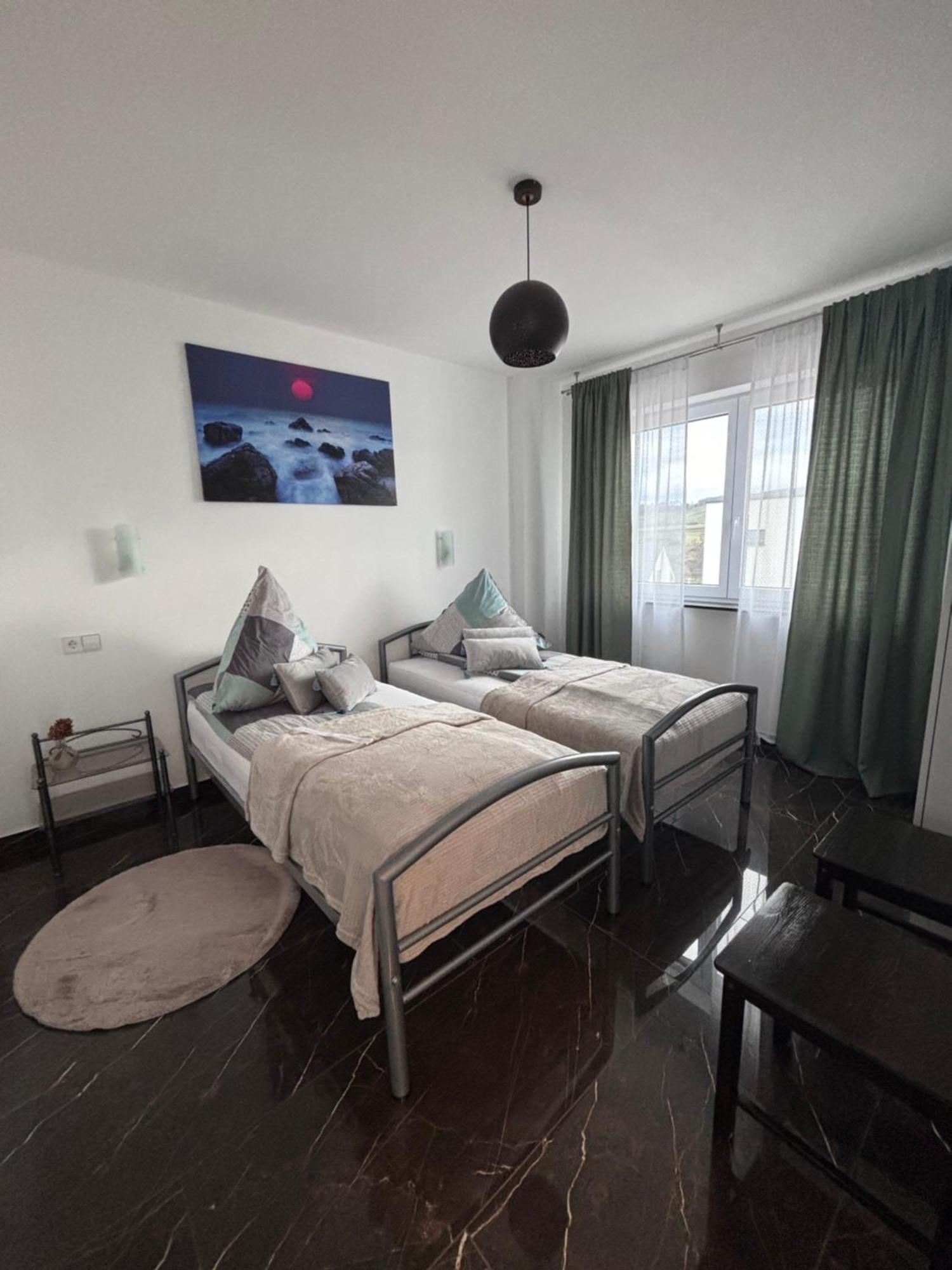 Ferienwohnung-Weinstadt Ngoại thất bức ảnh